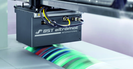 iPQ-SPECTRAL: PRECISE COLOR CONTROL DURING THE PRINTING PROCESS
